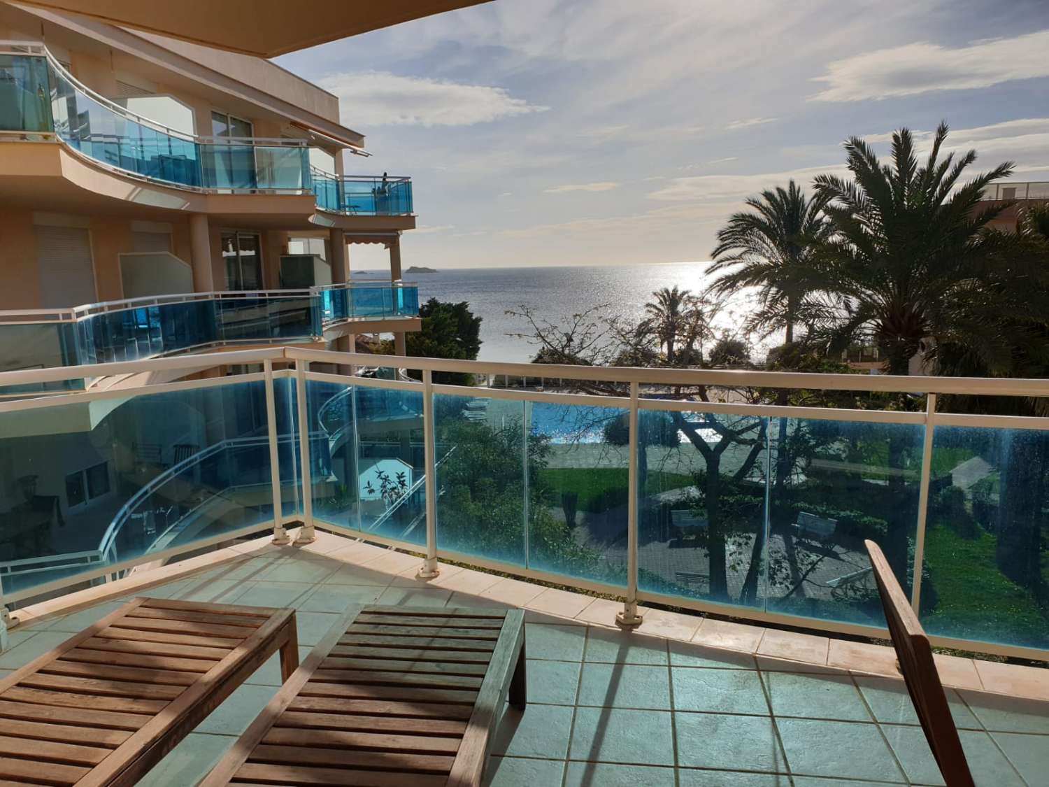 Appartamento con 2 camere da letto con vista sul mare in vendita a Playa d'en Bossa, Ibiza