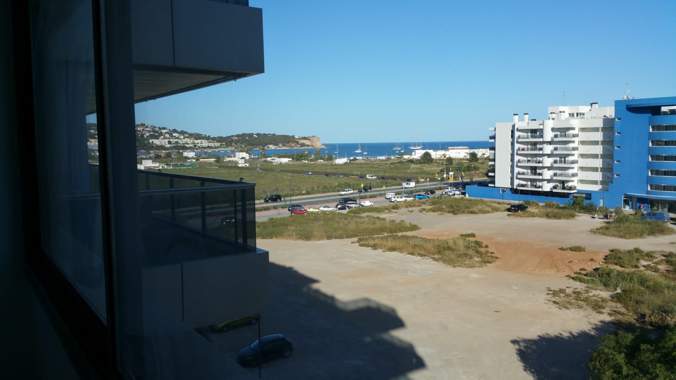 Moderno apartamento de lujo de 2 dormitorios en venta en Ibiza Nueva, Talamanca