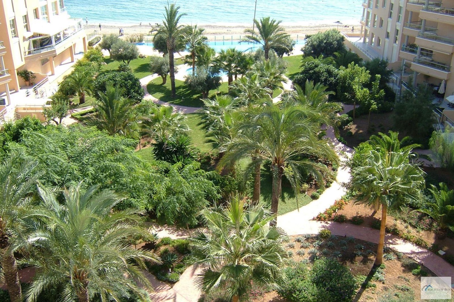 Smuk penthouse med fantastisk havudsigt i Playa d'en Bossa