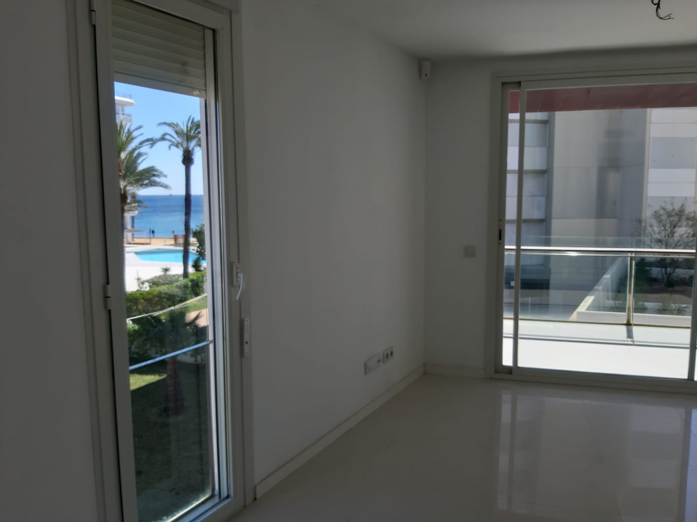 Lovely 2 bedroom apartment in modern residence facing the sea in Playa d'en Bossa, Ibiza