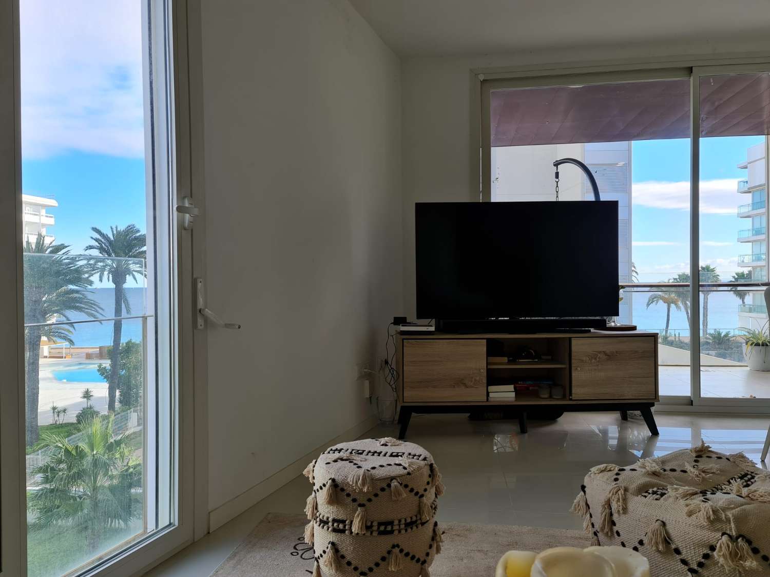 Precioso apartamento de 2 dormitorios con vistas al mar en Playa d'en Bossa