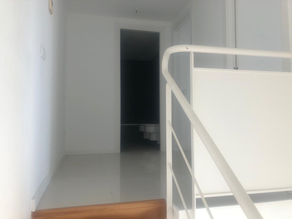 Apartamento dúplex de 2 dormitorios con vistas al mar, en venta directa del promotor