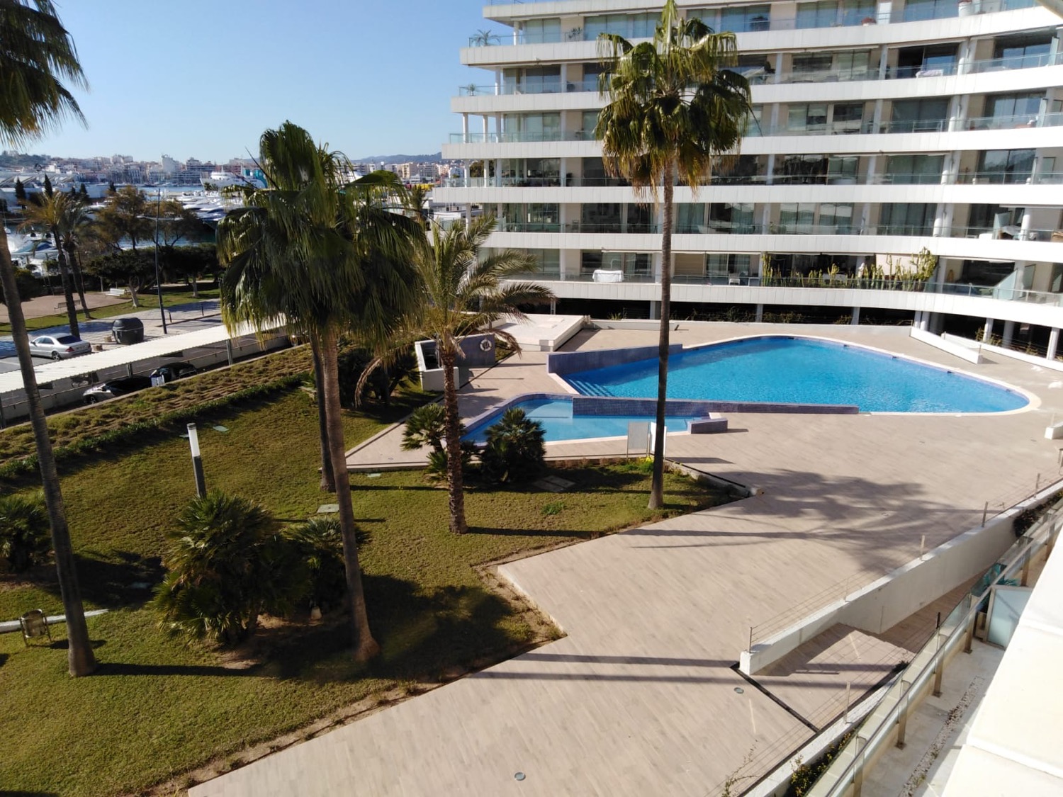 Apartamentua salgai in Marina Botafoc - Talamanca (Ibiza)