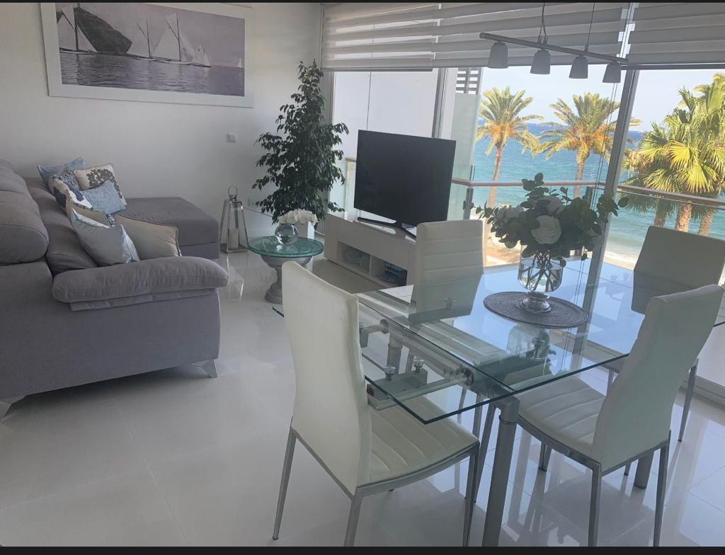 Duplexa salgai in Ibiza